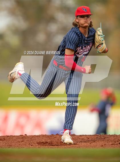 Thumbnail 3 in Lewisburg vs. Oak Grove photogallery.