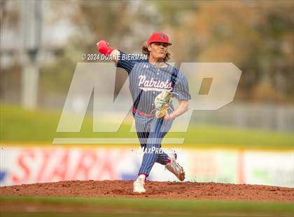 Thumbnail 2 in Lewisburg vs. Oak Grove photogallery.