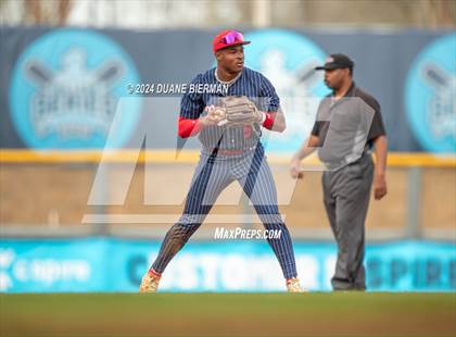 Thumbnail 1 in Lewisburg vs. Oak Grove photogallery.