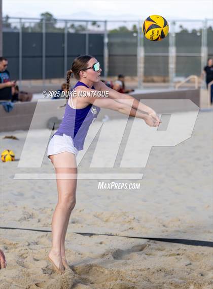 Thumbnail 3 in Norte Dame Prep vs. Desert Vista (AIA 6A Pairs D-I RD2) photogallery.