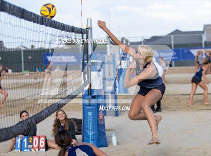 Thumbnail 2 in Norte Dame Prep vs. Desert Vista (AIA 6A Pairs D-I RD2) photogallery.