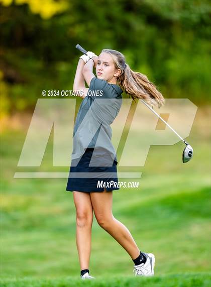 Thumbnail 2 in Old Hickory 9 Hole Match photogallery.