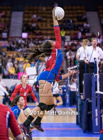 Thumbnail 3 in Eaglecrest vs. Cherry Creek (CHSAA 5A Playoff) photogallery.