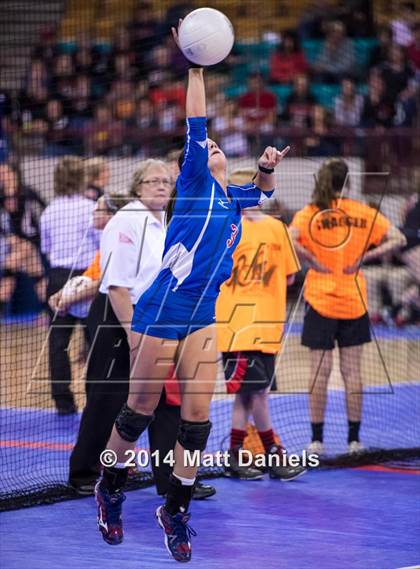 Thumbnail 1 in Eaglecrest vs. Cherry Creek (CHSAA 5A Playoff) photogallery.