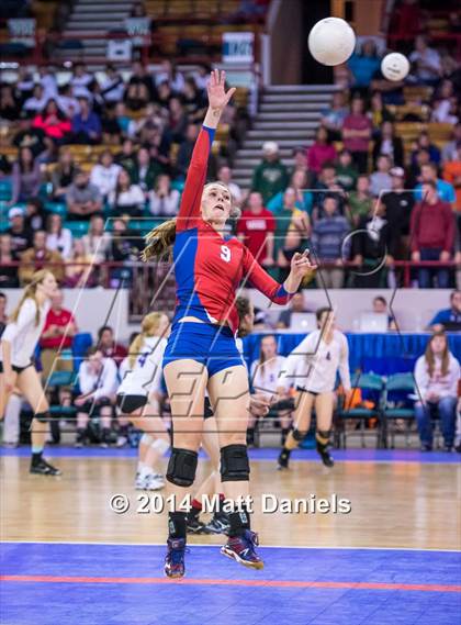 Thumbnail 2 in Eaglecrest vs. Cherry Creek (CHSAA 5A Playoff) photogallery.
