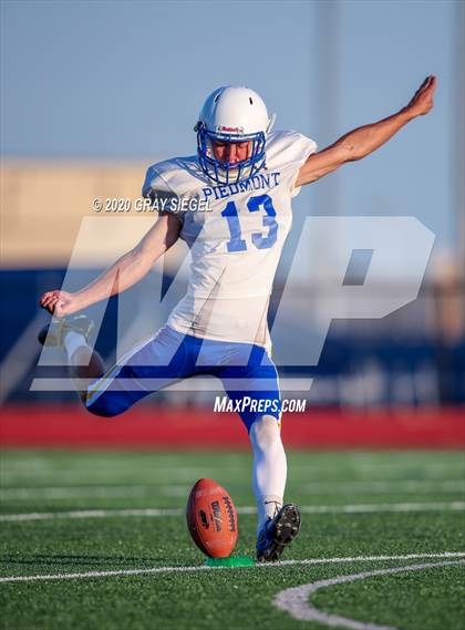 Thumbnail 2 in Millwood @ Piedmont (Scrimmage) photogallery.