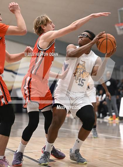 Thumbnail 1 in Lynwood vs. Pacifica Christian/Orange County (MLK Classic) photogallery.