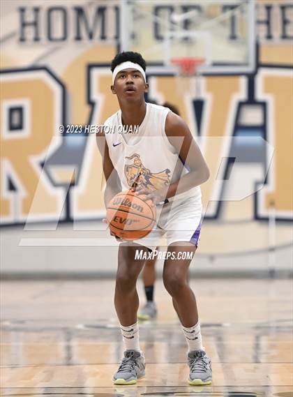 Thumbnail 1 in Lynwood vs. Pacifica Christian/Orange County (MLK Classic) photogallery.