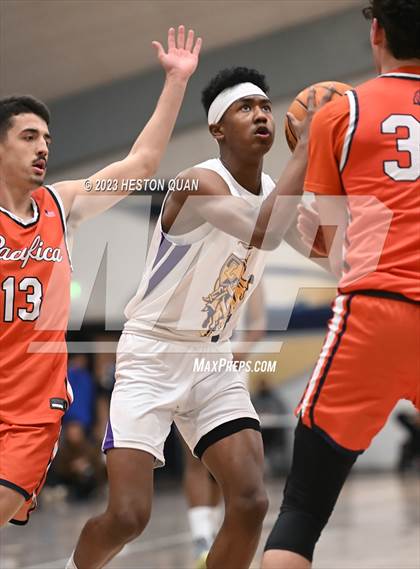 Thumbnail 3 in Lynwood vs. Pacifica Christian/Orange County (MLK Classic) photogallery.