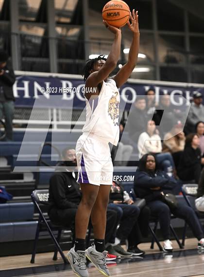 Thumbnail 2 in Lynwood vs. Pacifica Christian/Orange County (MLK Classic) photogallery.