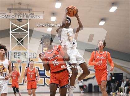 Thumbnail 1 in Lynwood vs. Pacifica Christian/Orange County (MLK Classic) photogallery.