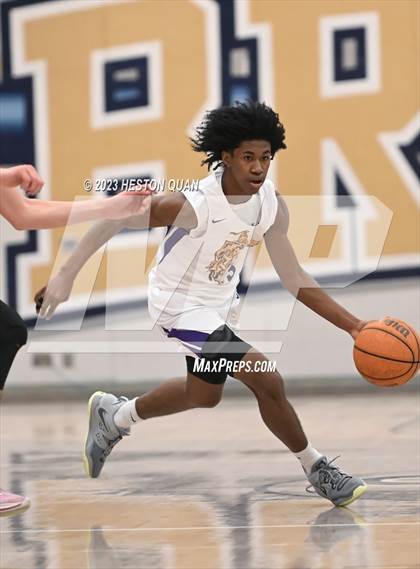 Thumbnail 2 in Lynwood vs. Pacifica Christian/Orange County (MLK Classic) photogallery.