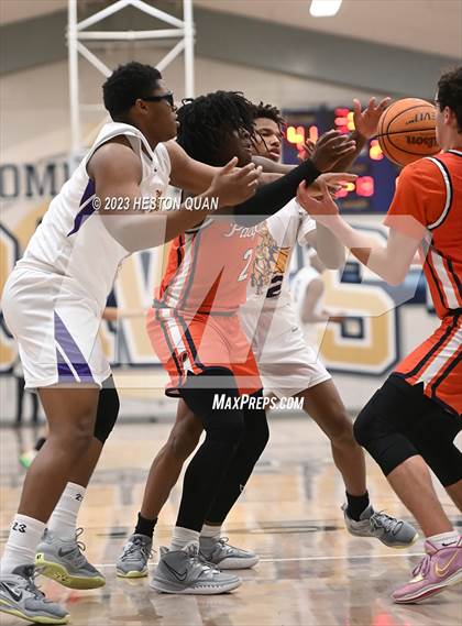 Thumbnail 3 in Lynwood vs. Pacifica Christian/Orange County (MLK Classic) photogallery.
