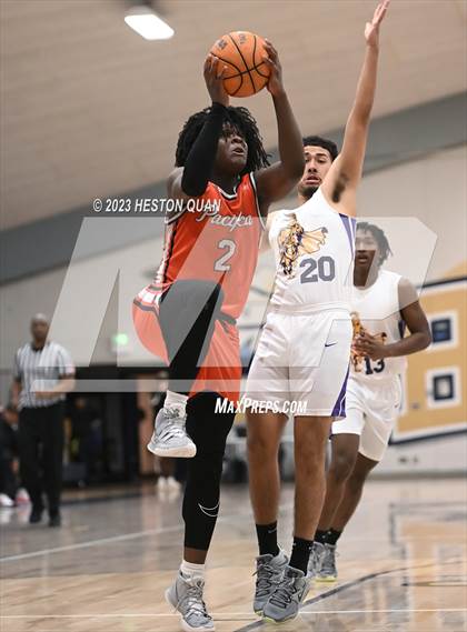 Thumbnail 3 in Lynwood vs. Pacifica Christian/Orange County (MLK Classic) photogallery.
