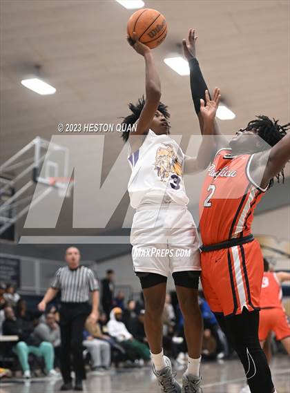 Thumbnail 2 in Lynwood vs. Pacifica Christian/Orange County (MLK Classic) photogallery.