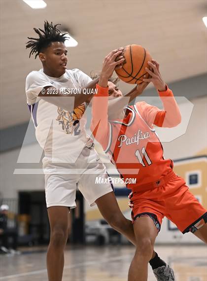 Thumbnail 1 in Lynwood vs. Pacifica Christian/Orange County (MLK Classic) photogallery.