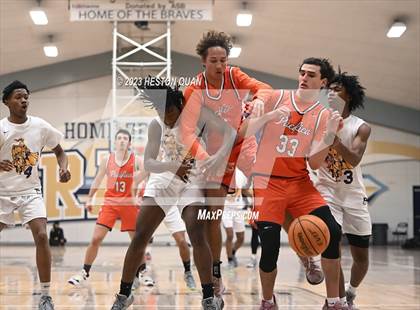Thumbnail 2 in Lynwood vs. Pacifica Christian/Orange County (MLK Classic) photogallery.