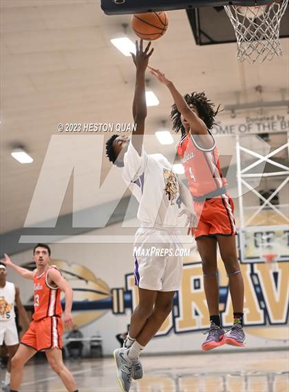 Thumbnail 1 in Lynwood vs. Pacifica Christian/Orange County (MLK Classic) photogallery.