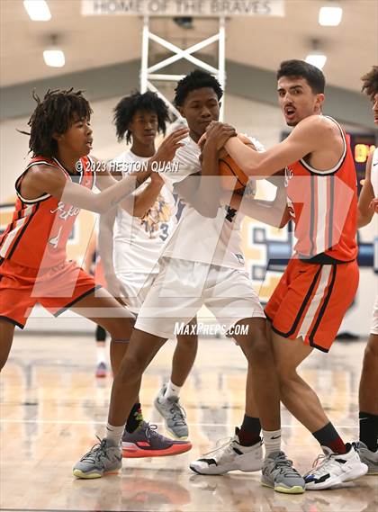 Thumbnail 1 in Lynwood vs. Pacifica Christian/Orange County (MLK Classic) photogallery.