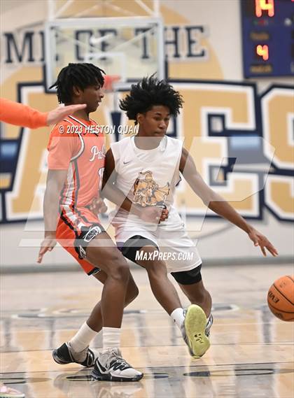 Thumbnail 2 in Lynwood vs. Pacifica Christian/Orange County (MLK Classic) photogallery.