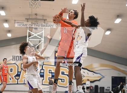 Thumbnail 1 in Lynwood vs. Pacifica Christian/Orange County (MLK Classic) photogallery.