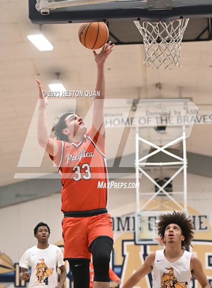 Thumbnail 2 in Lynwood vs. Pacifica Christian/Orange County (MLK Classic) photogallery.