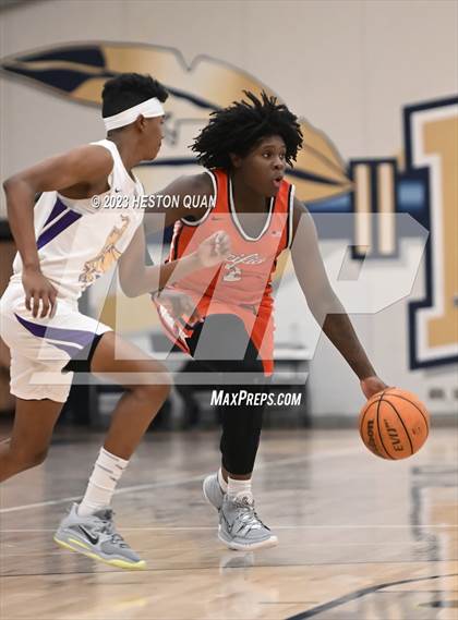 Thumbnail 2 in Lynwood vs. Pacifica Christian/Orange County (MLK Classic) photogallery.