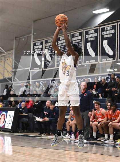 Thumbnail 1 in Lynwood vs. Pacifica Christian/Orange County (MLK Classic) photogallery.