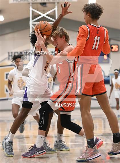 Thumbnail 3 in Lynwood vs. Pacifica Christian/Orange County (MLK Classic) photogallery.
