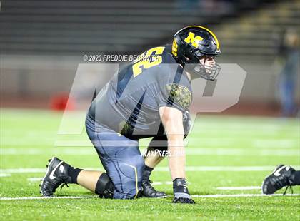 Thumbnail 3 in Malakoff vs. Pottsboro (UIL 3A D1 Area) photogallery.