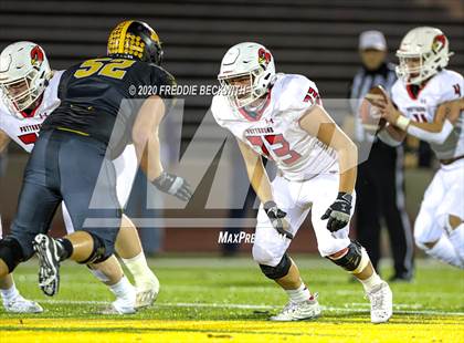 Thumbnail 3 in Malakoff vs. Pottsboro (UIL 3A D1 Area) photogallery.