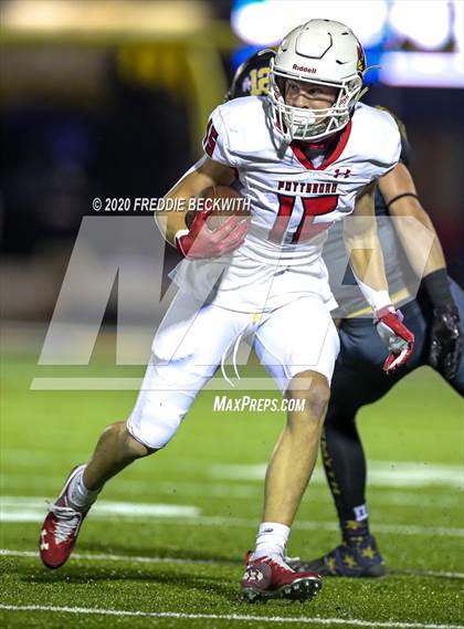 Thumbnail 2 in Malakoff vs. Pottsboro (UIL 3A D1 Area) photogallery.