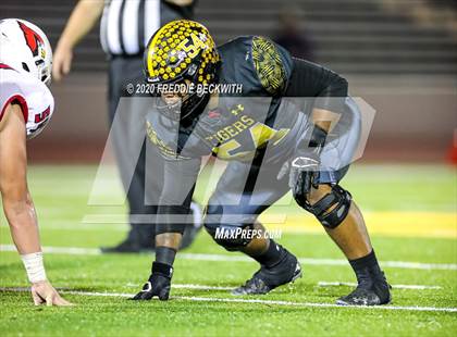 Thumbnail 3 in Malakoff vs. Pottsboro (UIL 3A D1 Area) photogallery.