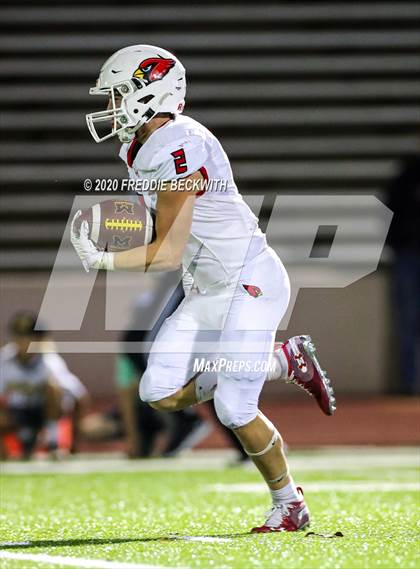 Thumbnail 2 in Malakoff vs. Pottsboro (UIL 3A D1 Area) photogallery.