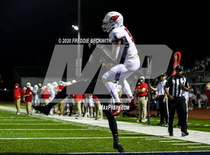 Thumbnail 1 in Malakoff vs. Pottsboro (UIL 3A D1 Area) photogallery.