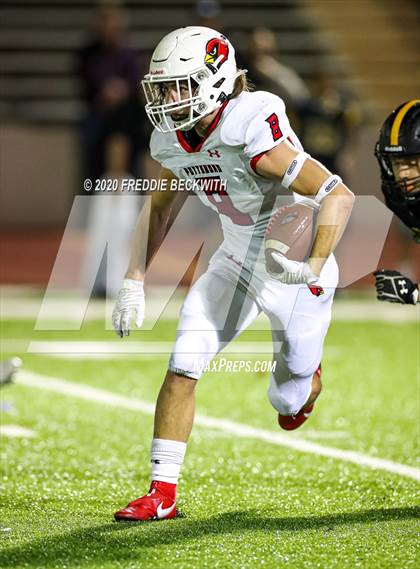 Thumbnail 1 in Malakoff vs. Pottsboro (UIL 3A D1 Area) photogallery.