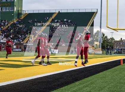 Thumbnail 3 in Davison vs. Southfield Arts & Tech photogallery.