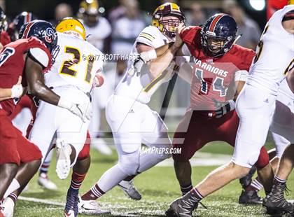 Thumbnail 2 in Davison vs. Southfield Arts & Tech photogallery.