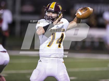 Thumbnail 1 in Davison vs. Southfield Arts & Tech photogallery.