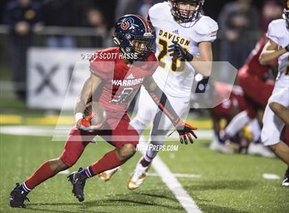 Thumbnail 3 in Davison vs. Southfield Arts & Tech photogallery.