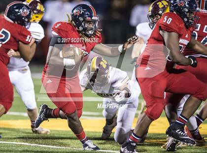 Thumbnail 2 in Davison vs. Southfield Arts & Tech photogallery.