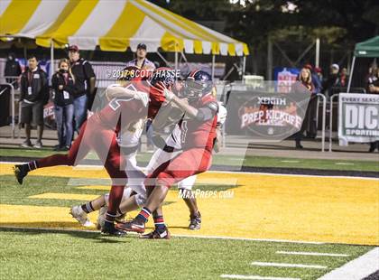Thumbnail 3 in Davison vs. Southfield Arts & Tech photogallery.