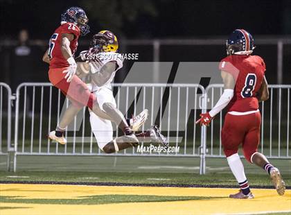 Thumbnail 3 in Davison vs. Southfield Arts & Tech photogallery.