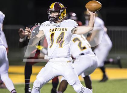 Thumbnail 3 in Davison vs. Southfield Arts & Tech photogallery.