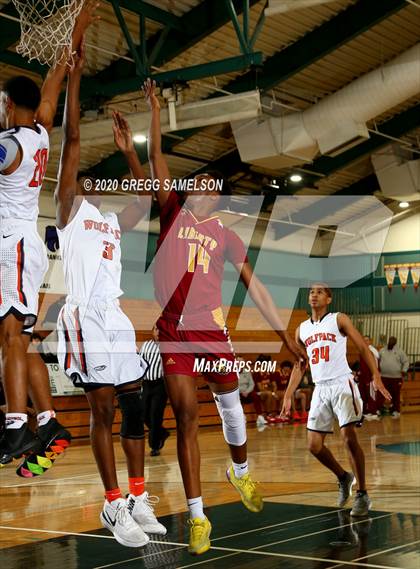 Thumbnail 2 in Cosumnes Oaks vs Liberty (Adidas Challenge) photogallery.