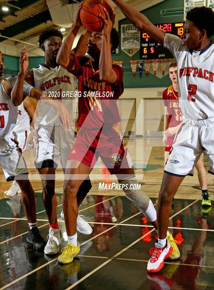 Thumbnail 2 in Cosumnes Oaks vs Liberty (Adidas Challenge) photogallery.