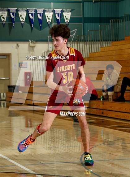 Thumbnail 3 in Cosumnes Oaks vs Liberty (Adidas Challenge) photogallery.