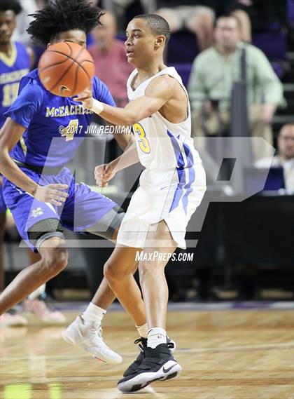 Thumbnail 1 in Simeon vs. McEachern (City of Palms Classic) photogallery.