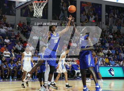 Thumbnail 1 in Simeon vs. McEachern (City of Palms Classic) photogallery.