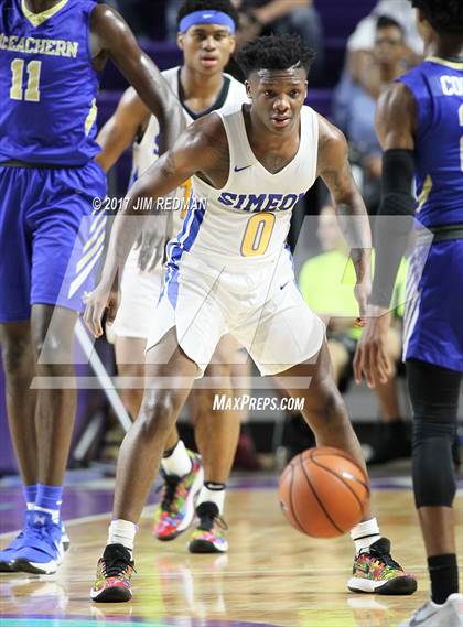 Thumbnail 3 in Simeon vs. McEachern (City of Palms Classic) photogallery.